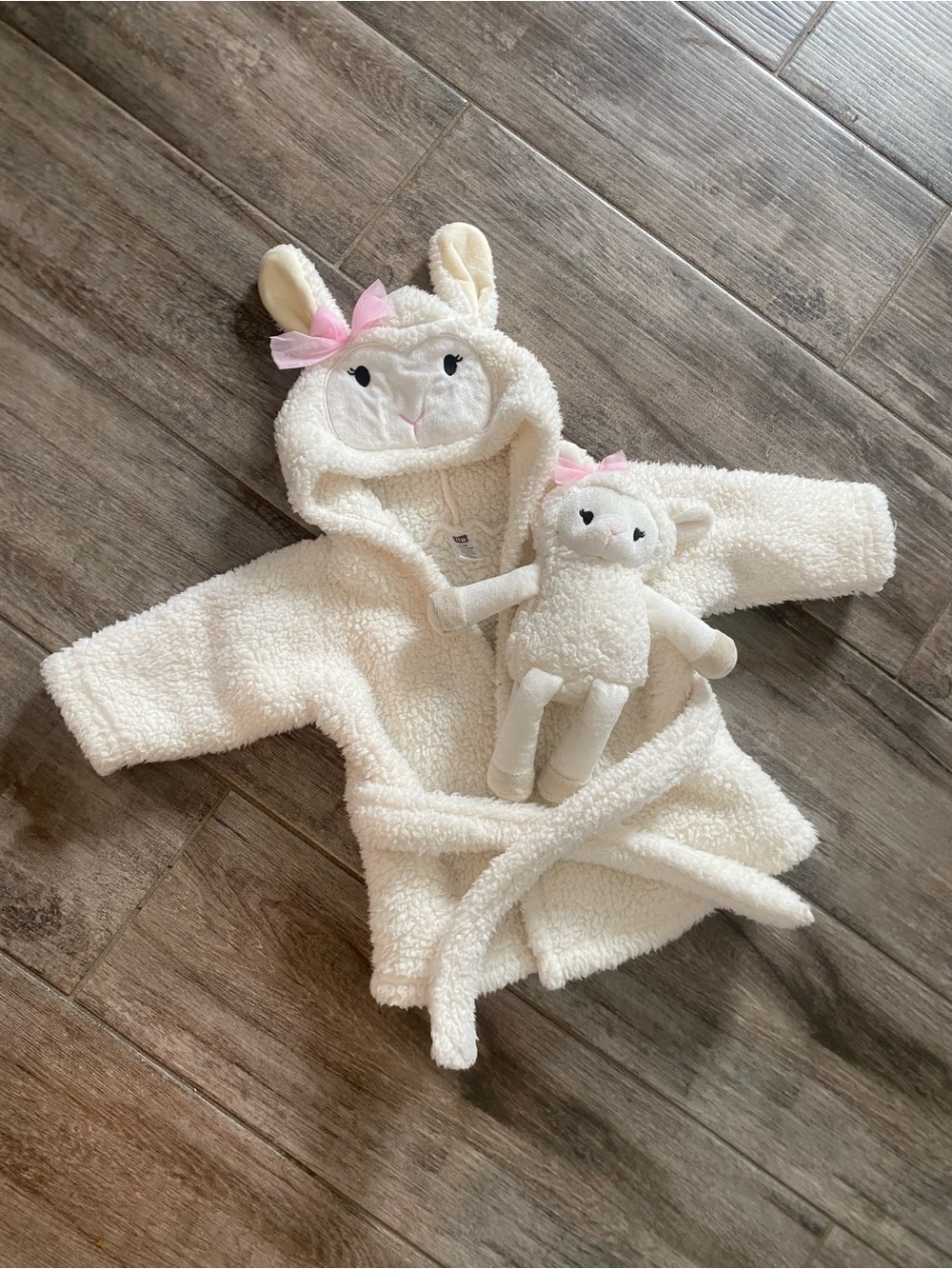 Hudson Baby | Cream Lamb Hooded Robe with Matching Plush | 0-9 Months